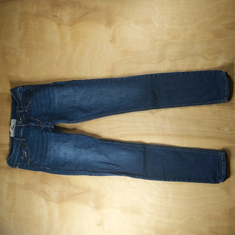 HOLLISTER Low-Rise Skinny Jeans